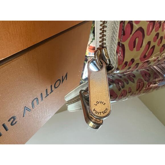 LOUIS VUITTON $1200 Vintage Vernis Zippy Wallet W/Box & Ribbon - Picture 6 of 15